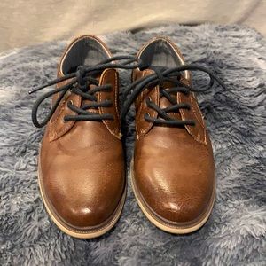 Dress shoes size 1 boys